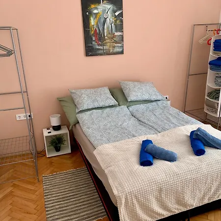 Dob Street Cute Apartment *